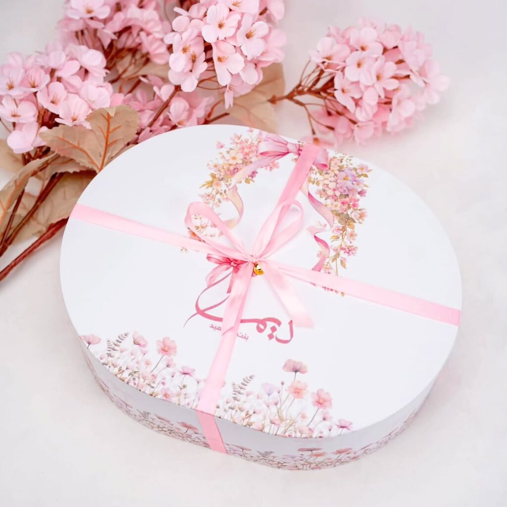 Luxury customized macarons and macaron tower by Fa Le Bon Chocolaiter in the UAE