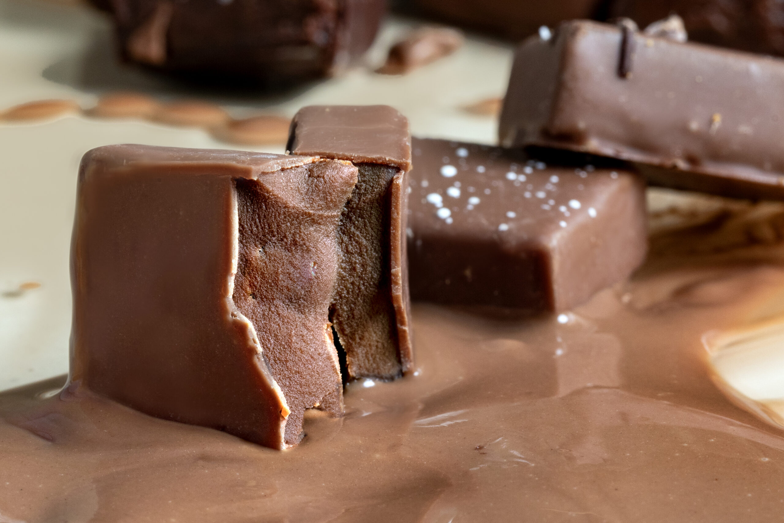 Fa Le Bon Chocolatier luxury chocolates and customized gifts in UAE